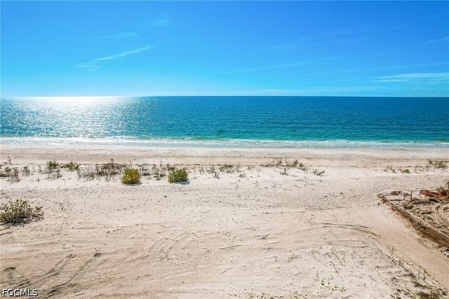4351 Bay Beach LN 332, Fort Myers Beach, FL 33931