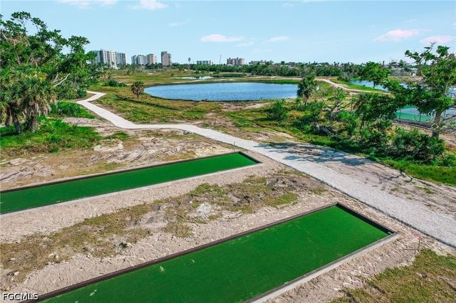 4351 Bay Beach LN 332, Fort Myers Beach, FL 33931