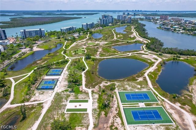4351 Bay Beach LN 332, Fort Myers Beach, FL 33931