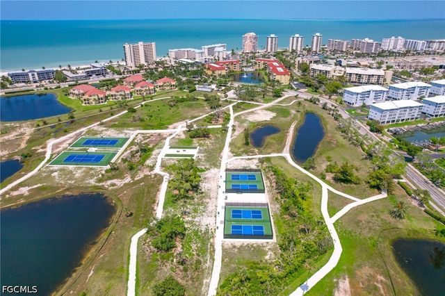 4351 Bay Beach LN 332, Fort Myers Beach, FL 33931