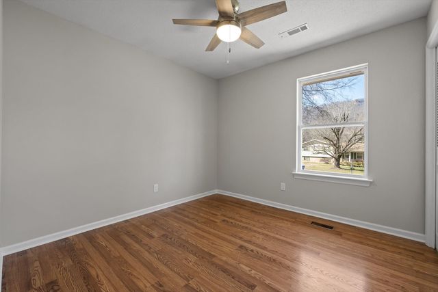 628 Spring Valley Lane, Chattanooga, TN 37415