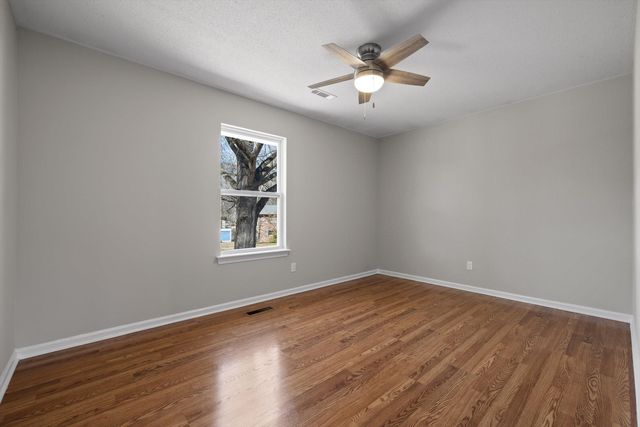 628 Spring Valley Lane, Chattanooga, TN 37415