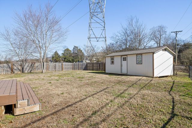 628 Spring Valley Lane, Chattanooga, TN 37415