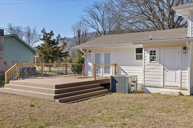 628 Spring Valley Lane, Chattanooga, TN 37415