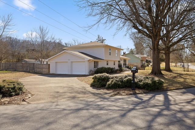 628 Spring Valley Lane, Chattanooga, TN 37415