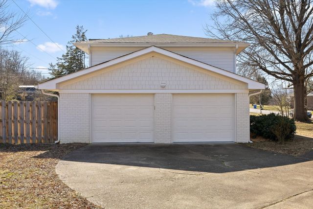 628 Spring Valley Lane, Chattanooga, TN 37415