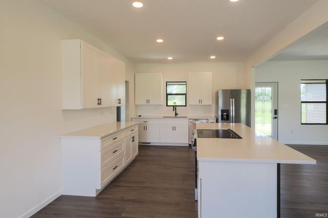 3146 N West Shafer Drive, Monticello, IN 47960