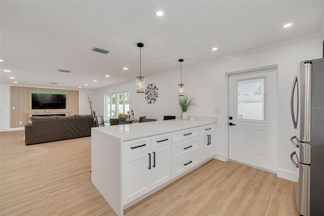 13641 PLEASANT DRIVE, Largo, FL 33774