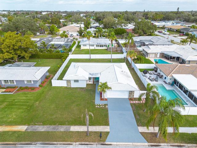 13641 PLEASANT DRIVE, Largo, FL 33774