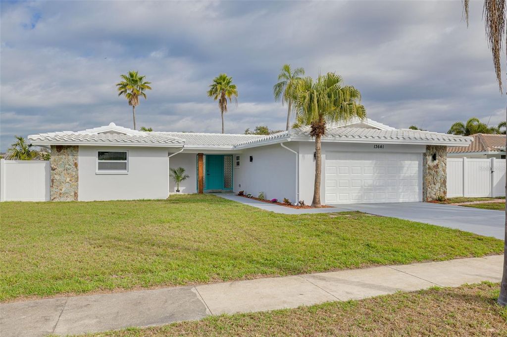 13641 PLEASANT DRIVE, Largo, FL 33774