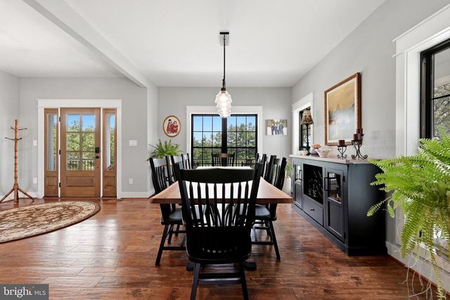 640 GRIM RD, Stephens City, VA 22655