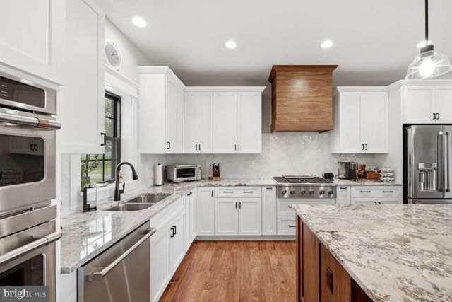 640 GRIM RD, Stephens City, VA 22655