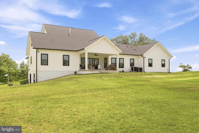640 GRIM RD, Stephens City, VA 22655
