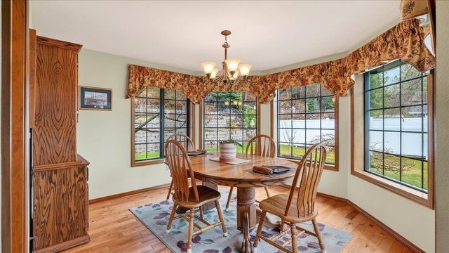 10120 N Seminole Dr, Spokane, WA 99208