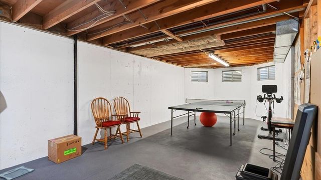 10120 N Seminole Dr, Spokane, WA 99208