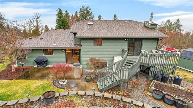 10120 N Seminole Dr, Spokane, WA 99208