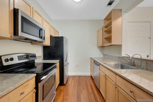 543 Main Street 605, New Rochelle, NY 10801