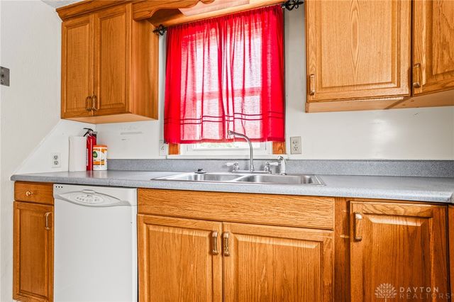 4952 Wildrose Drive, Dayton, OH 45414