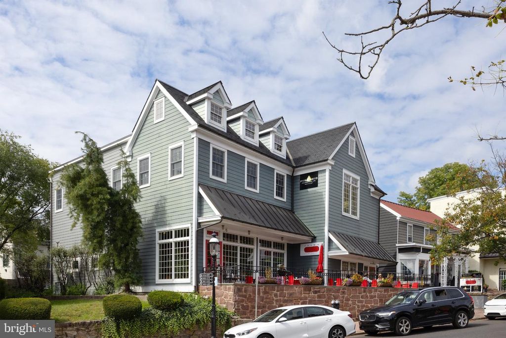 78 S MAIN ST #B, DOYLESTOWN, PA 18901 — exterior