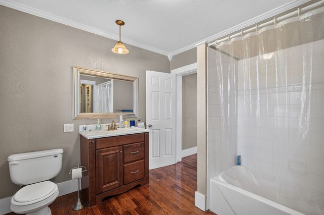 5903 Sheridan Avenue, Des Moines, IA 50322