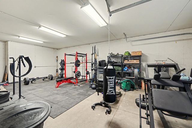 3380 S Scenic Slope Rd, Salina, KS 67401