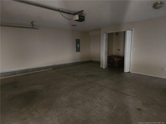 1229 Locks Creek Road, Fayetteville, NC 28312