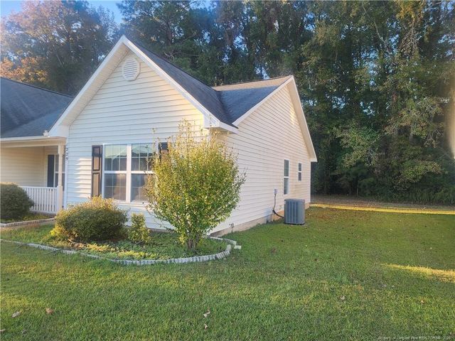 1229 Locks Creek Road, Fayetteville, NC 28312