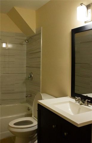 4257 SHEPPARD XING Way, Stone Mountain, GA 30083