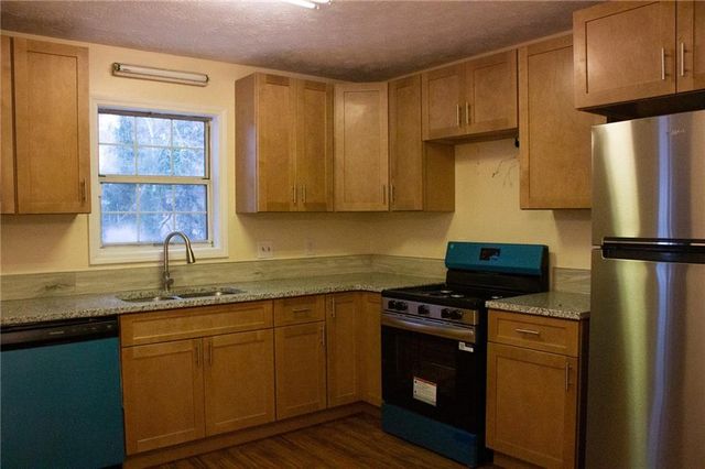 4257 SHEPPARD XING Way, Stone Mountain, GA 30083