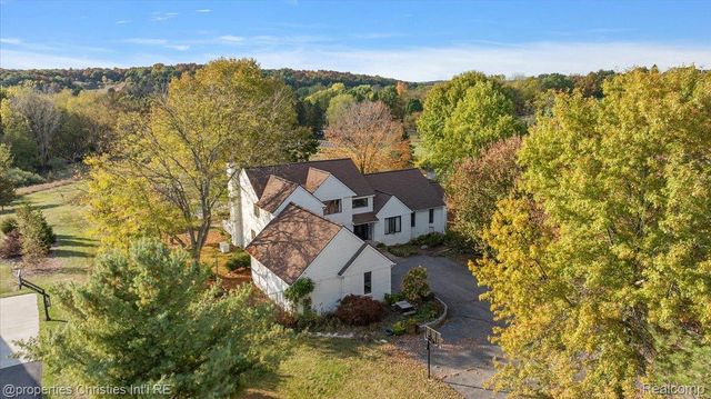 8793 Webster Hills Road, Webster Township, MI 48130