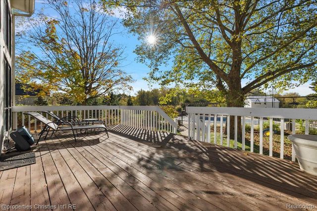 8793 Webster Hills Road, Webster Township, MI 48130
