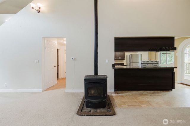 27299 Baywood Drive NE, Kingston, WA 98346