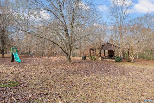 128 Mount Laurel Circle, New Market, AL 35761