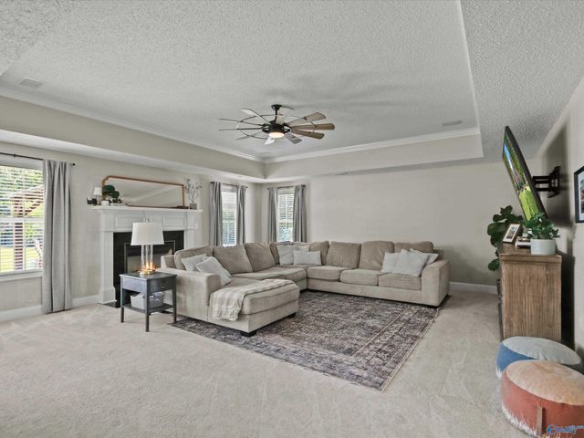 128 Mount Laurel Circle, New Market, AL 35761