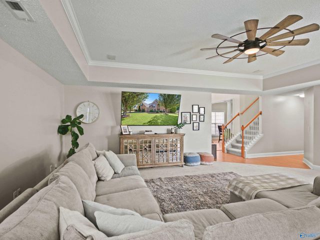 128 Mount Laurel Circle, New Market, AL 35761