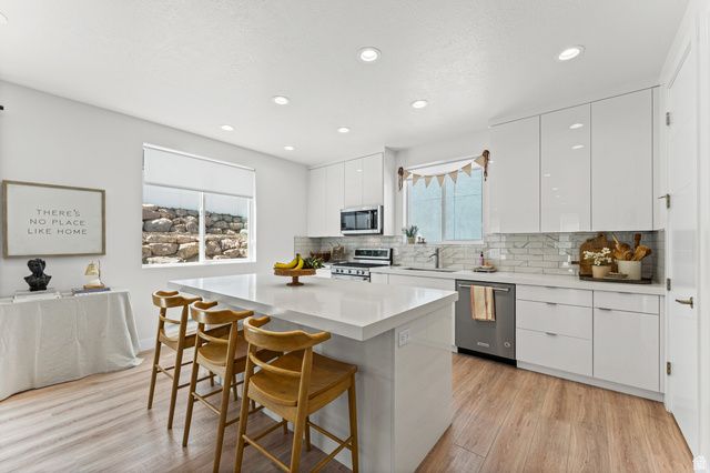 234 E RIDGELINE WAY, North Salt Lake, UT 84054