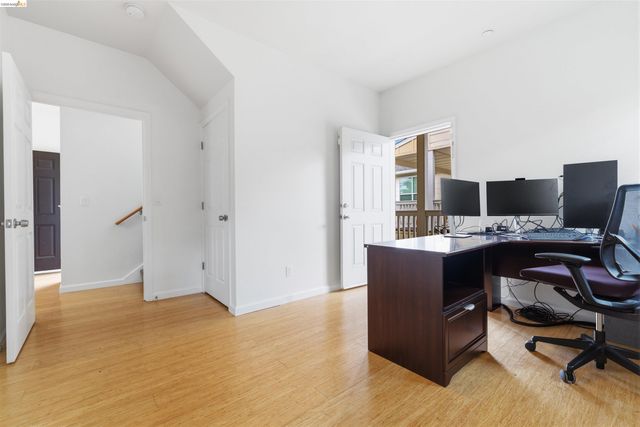 117 Kingswood Ln, Martinez, CA 94553