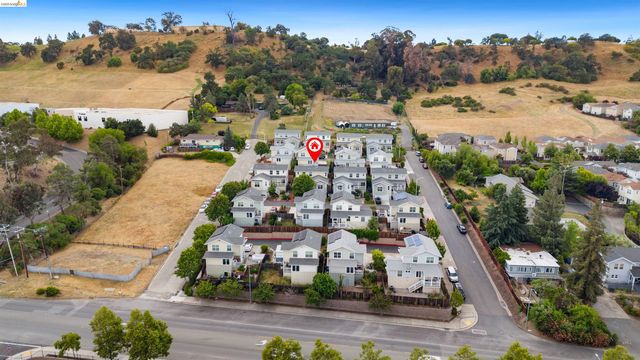117 Kingswood Ln, Martinez, CA 94553