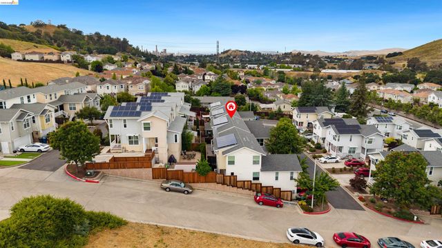 117 Kingswood Ln, Martinez, CA 94553