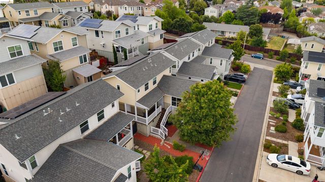117 Kingswood Ln, Martinez, CA 94553