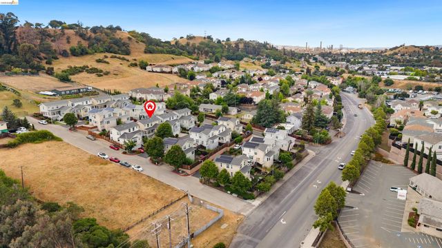 117 Kingswood Ln, Martinez, CA 94553