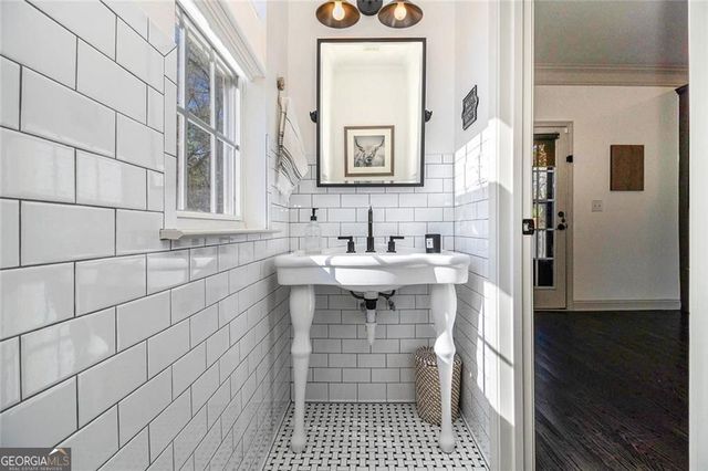 2531 Paul Avenue NW, Atlanta, GA 30318