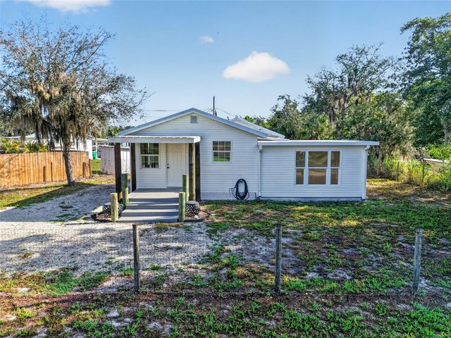 8024 HILLMAN AVENUE, Punta Gorda, FL 33982