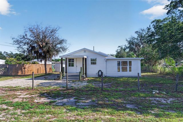 8024 HILLMAN AVENUE, Punta Gorda, FL 33982