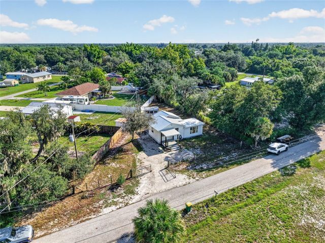 8024 HILLMAN AVENUE, Punta Gorda, FL 33982