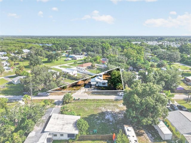 8024 HILLMAN AVENUE, Punta Gorda, FL 33982