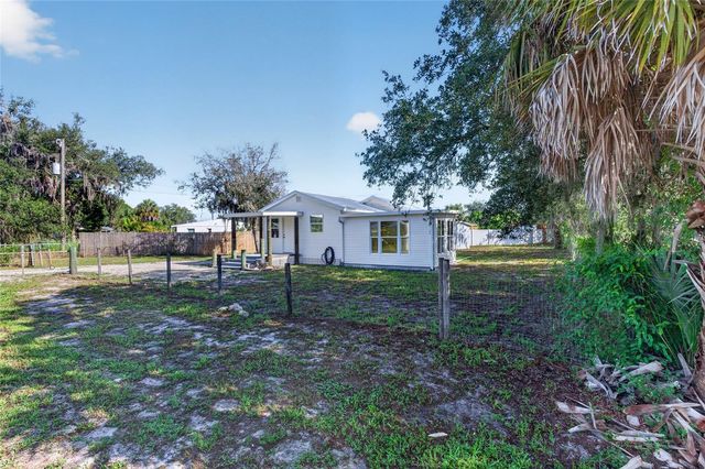 8024 HILLMAN AVENUE, Punta Gorda, FL 33982