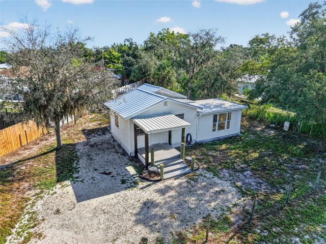 8024 HILLMAN AVENUE, Punta Gorda, FL 33982