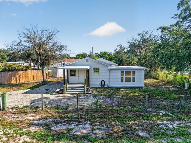 8024 HILLMAN AVENUE, Punta Gorda, FL 33982