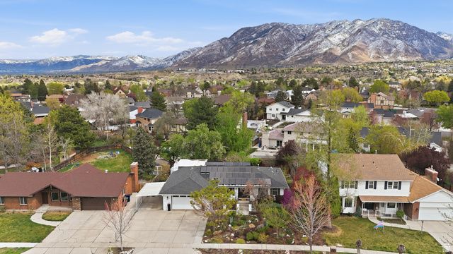 1893 E VISCOUNTI DR, Sandy, UT 84093